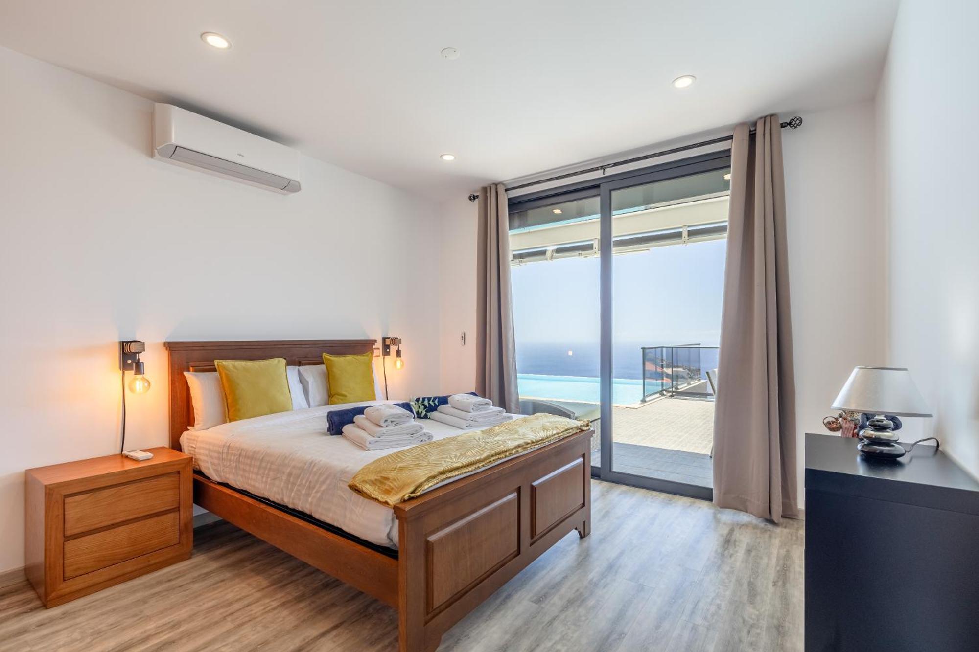 Pascal By Rmz Villa *